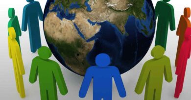 Komunikasi Global: Tantangan dan Dinamika Abad Modern